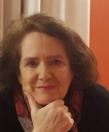 Juliet de la Rochefoucault